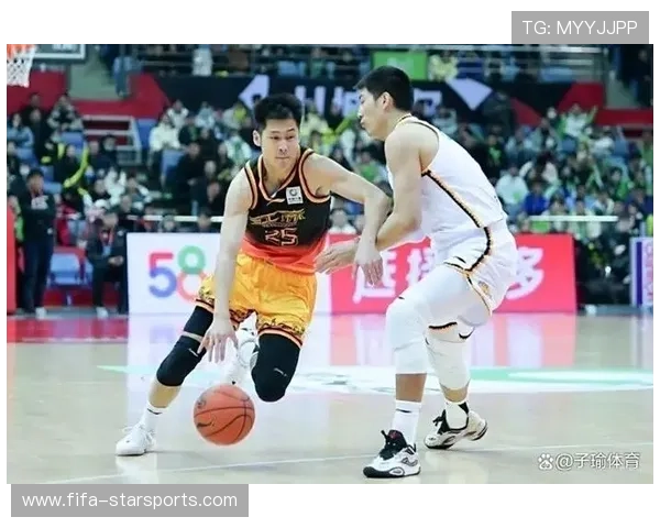 辽宁赴美选中锋进行中，辽宁队中锋